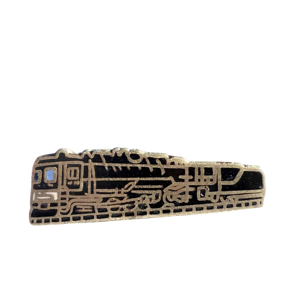 Vintage Travel Souvenir Pin Lot w/ Disneyland 45th Anniversary Trains Animals‎ - Picture 5 of 13